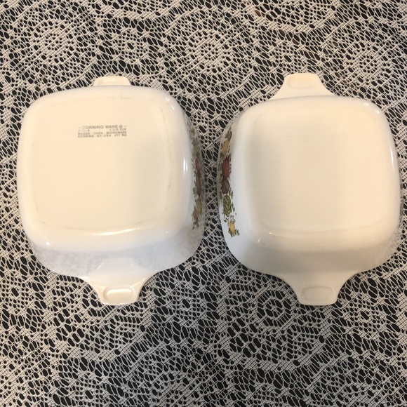 Lot of 3 "Spice of Life" Casserole Dishes and Pyrex Glass Container - Picture 5 of 10